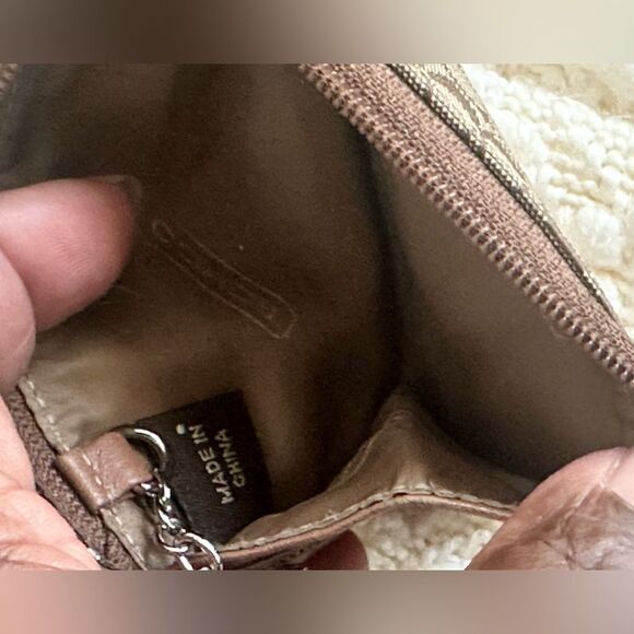 Coach Coin Purse Signature C’s Canvas & Leather Wallet - Picture 5 of 6